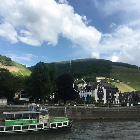 Apartament Haus Am Weinberg Rüdesheim nad Renem