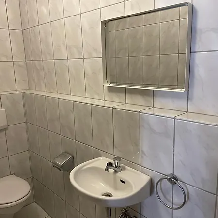 Haus Am Weinberg * Ruedesheim am Rhein