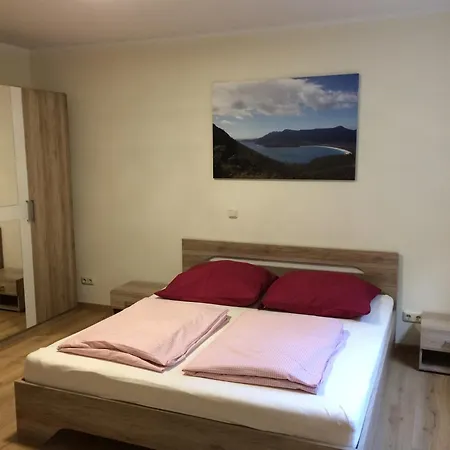Haus Am Weinberg Apartament