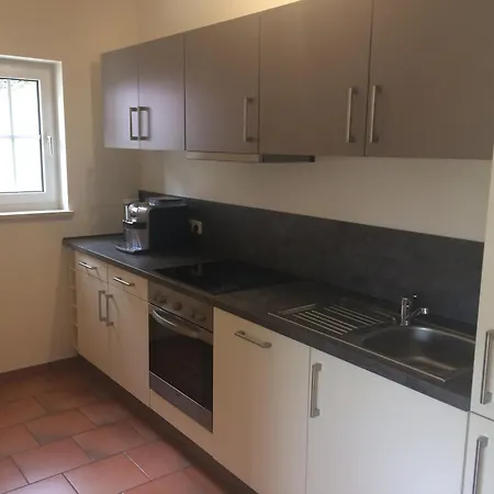 Haus Am Weinberg Appartement *